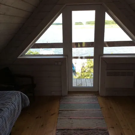 Seaside Cottage Koiguste Exterior photo